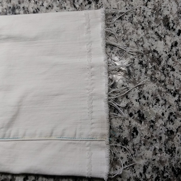 SOLD....Miss me white jeans - Picture 4 of 5